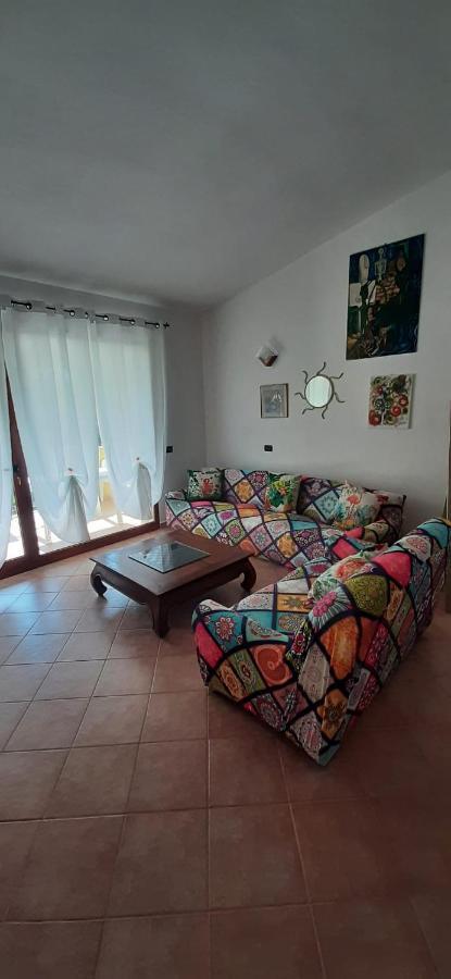 Artistika Golden Apartment Capitana Ngoại thất bức ảnh