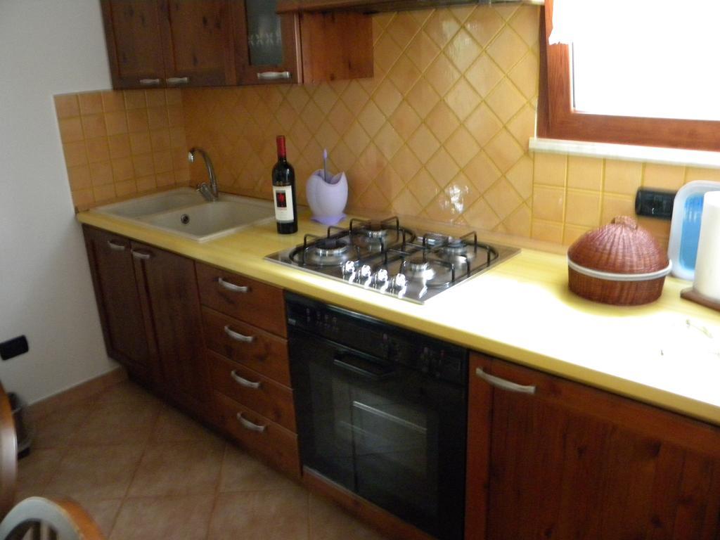 Artistika Golden Apartment Capitana Ngoại thất bức ảnh